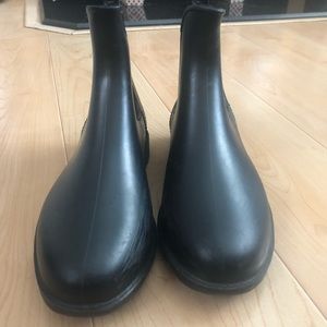 Rain boots // obvious signs of wear!